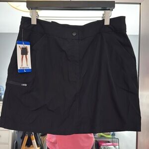 32° Cool Black Skirt with Built in Shorts Sz L